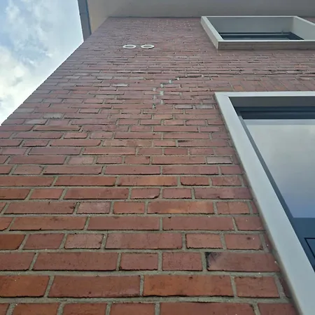 Apartament Pd23 Alte Feuerwache I Ganze I 5 Einzelbetten I 3 I 3min Cityhospital I 50m Supermarkt I Kueche I Smarttv